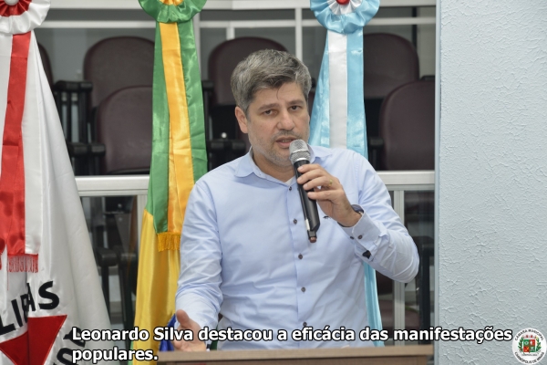 MP arquiva ocorrência, mas recomenda Executivo a não cortar árvores da Praça dos Passos
