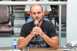 Prefeitura é questionada sobre pagamento do abono de permanência