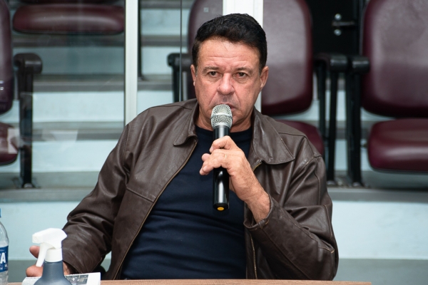 Estradas recebem elogios, mas falta de caminhão-pipa é questionada