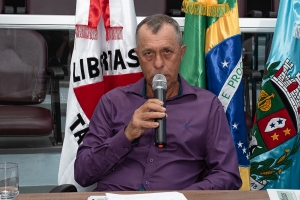 Falta de sanitários públicos continua gerando problemas a Carmópolis