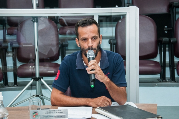 Em requerimento, vereador solicita contratação de médico geriatra