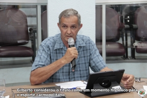 Campeão do Torneio Classista, Independente é aplaudido na Câmara