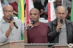 Transporte individual de passageiros é debatido na Tribuna Livre