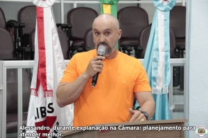 Secretário de Obras visita a Câmara, revela planos e responde a questionamentos