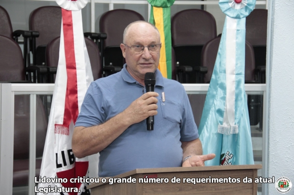 Ex-vereador fala na Tribuna sobre os poderes Executivo e Legislativo