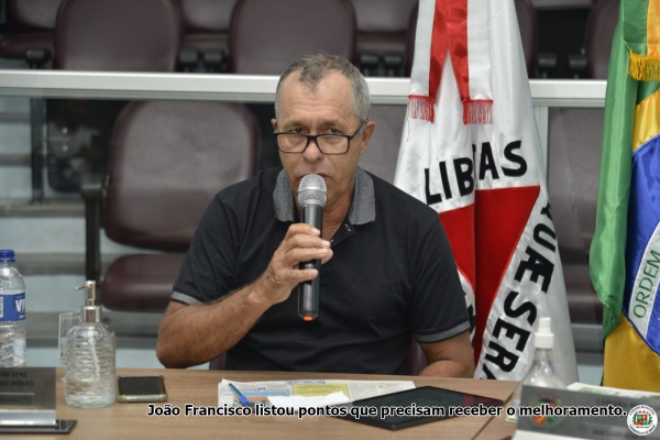 Falta de encascalhamento nas estradas preocupa produtores