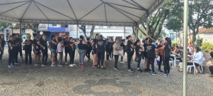 Praça Ativa em Carmópolis reúne mulheres em seu dia internacional